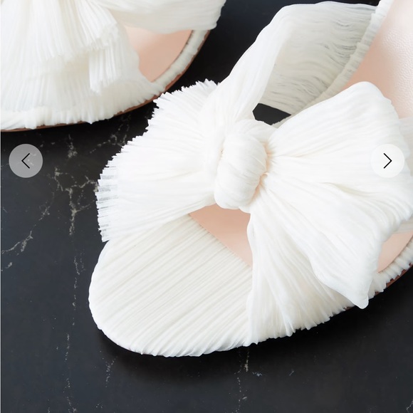 LOEFFLER RANDALL
Camellia bow-embellished plissé-organza sandals Off White 10 - Picture 4 of 4